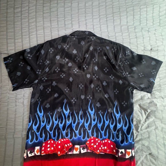 Ferugini Men’s Casino Graphic Button-Up Shirt – Size L – Dice, Cards & Flames - Picture 3 of 3
